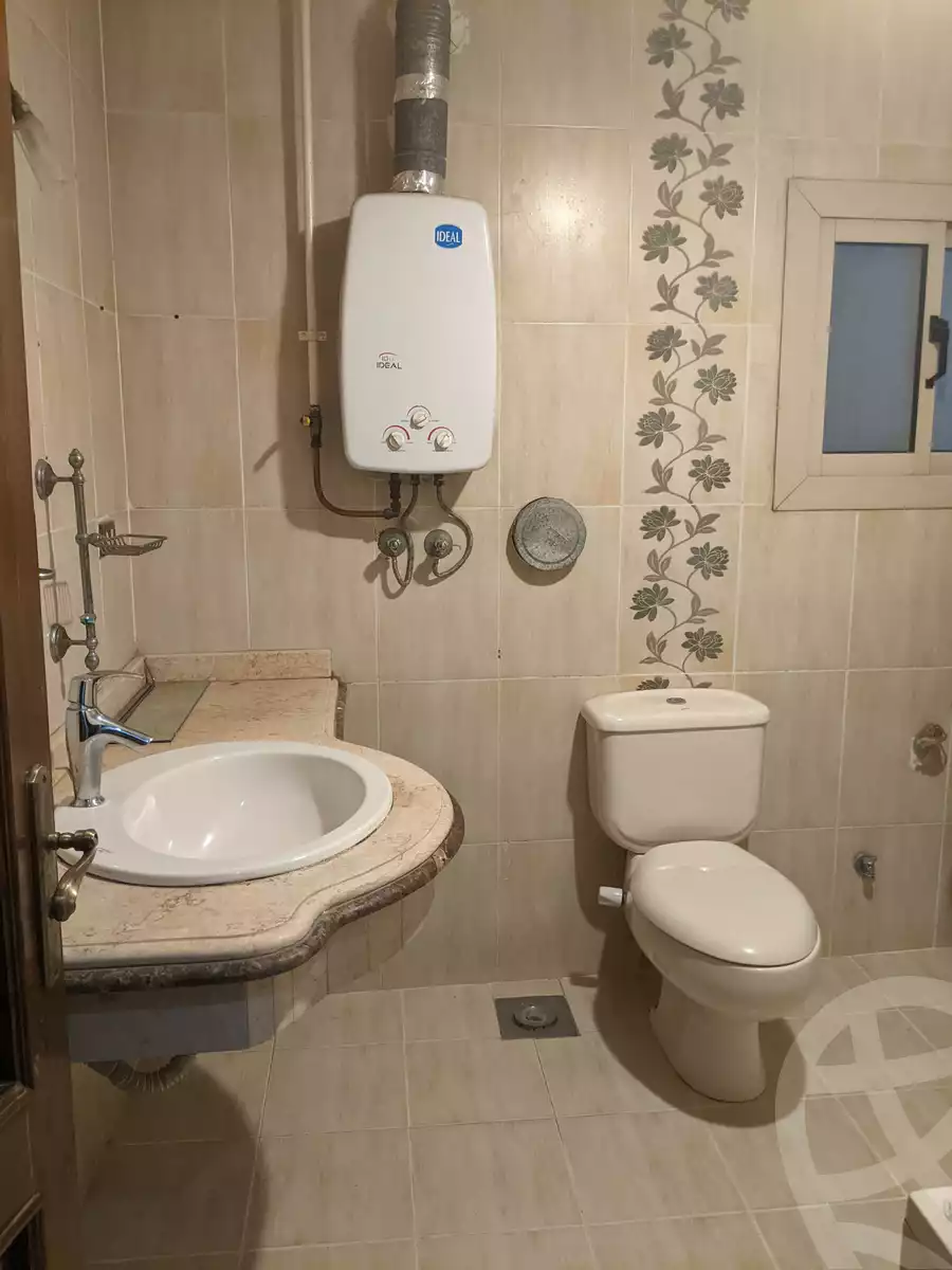 https://aqarmap.com.eg/ar/listing/3602020-for-sale-cairo-hdyq-lhrm--mntq