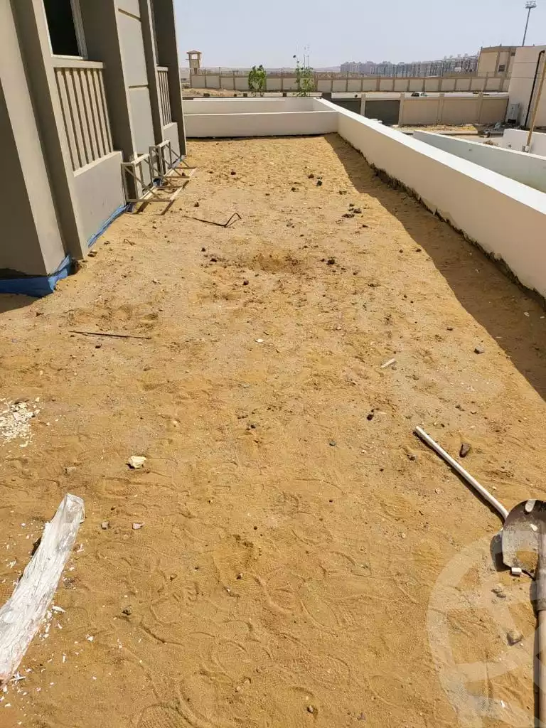 https://aqarmap.com.eg/ar/listing/3618911-for-sale-cairo-new-cairo-compounds-hyde-park