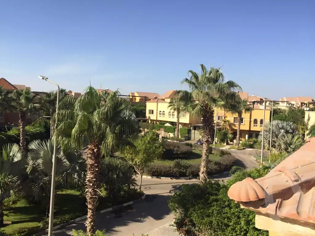 https://aqarmap.com.eg/ar/listing/3623926-for-sale-cairo-el-sheikh-zayed-city-compounds-in-sheikh-zayed-beverly-hills