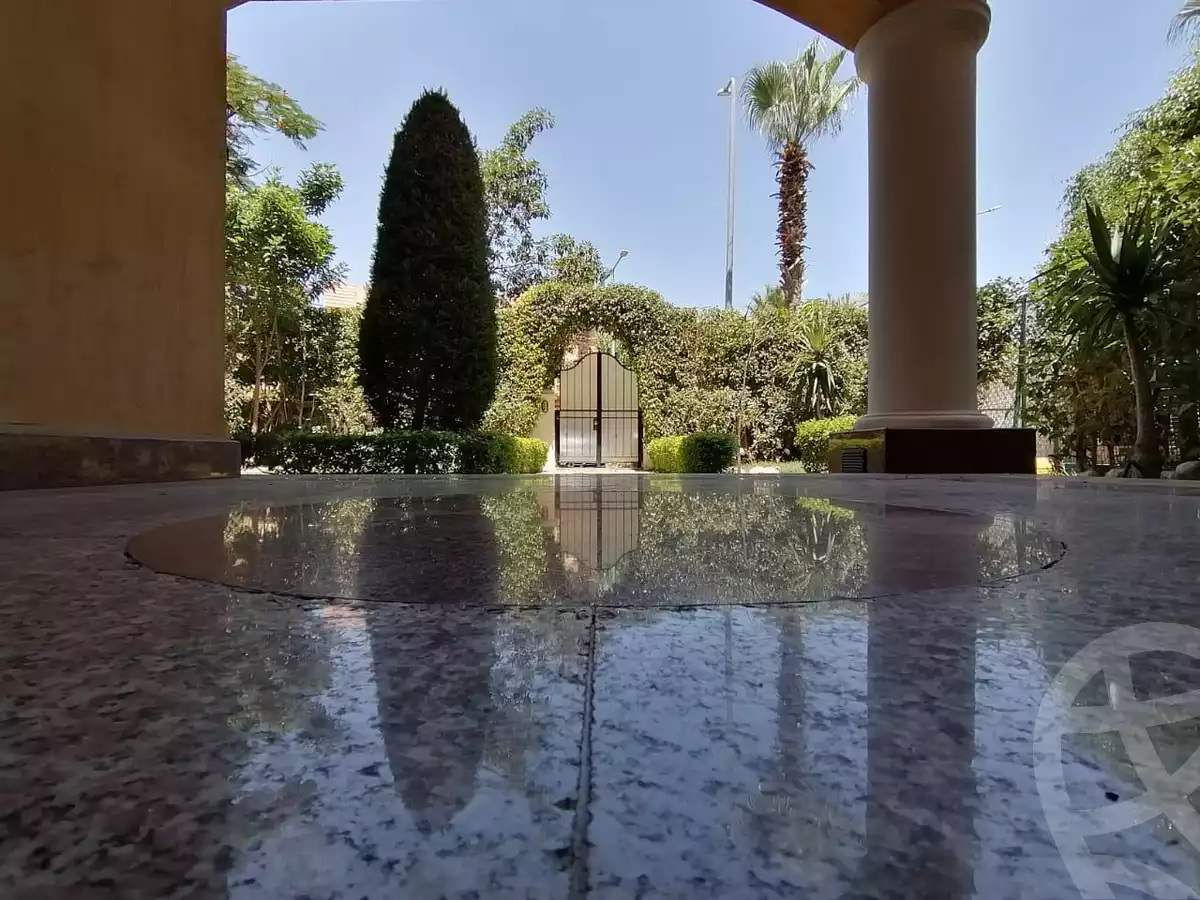 https://aqarmap.com.eg/ar/listing/3623926-for-sale-cairo-el-sheikh-zayed-city-compounds-in-sheikh-zayed-beverly-hills