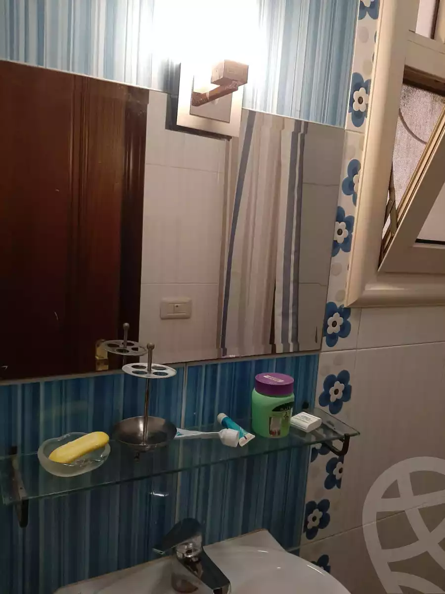 https://aqarmap.com.eg/ar/listing/3624210-for-sale-cairo-el-sheikh-zayed-city-compounds-in-sheikh-zayed-beverly-hills