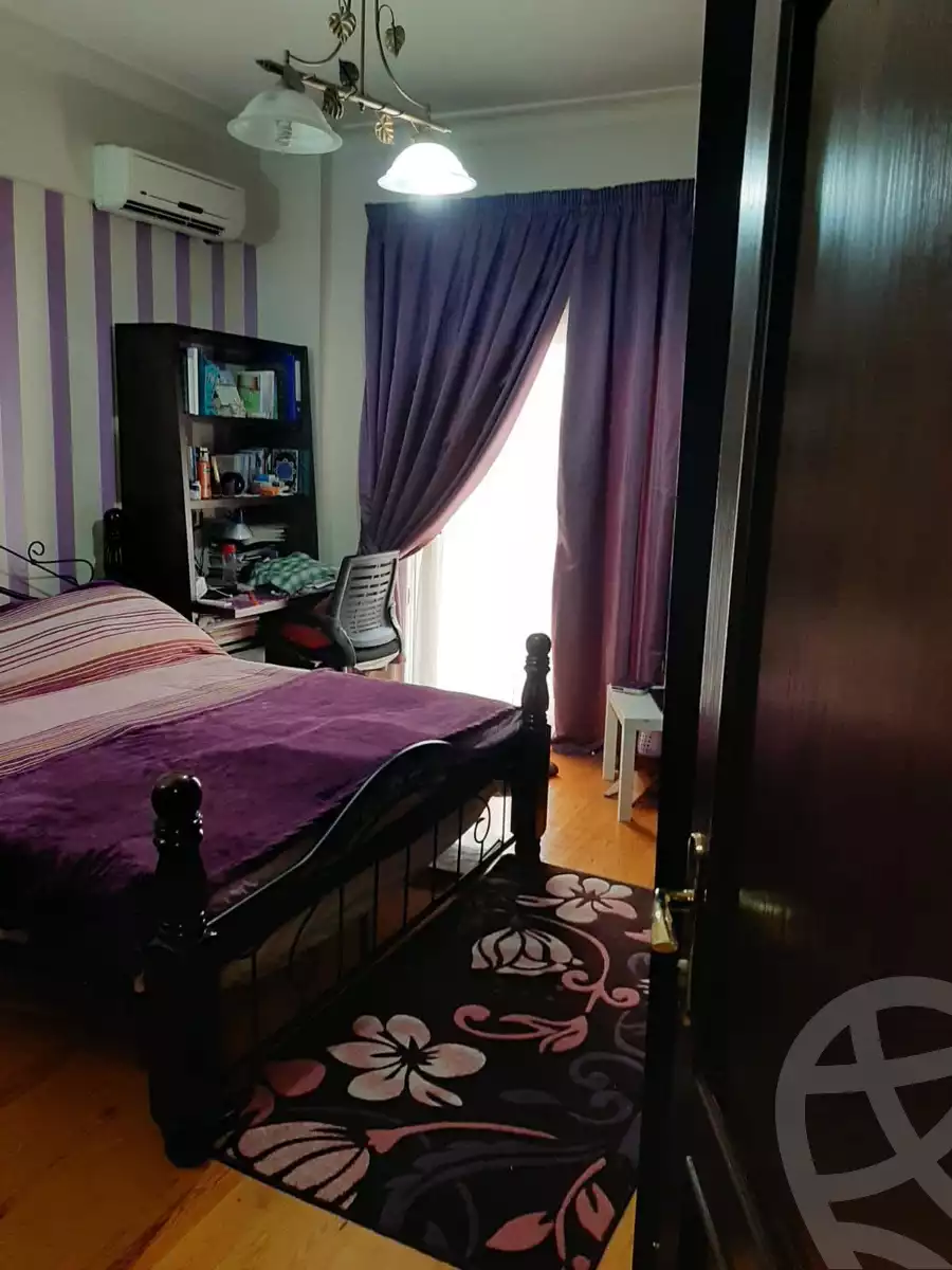 https://aqarmap.com.eg/ar/listing/3624210-for-sale-cairo-el-sheikh-zayed-city-compounds-in-sheikh-zayed-beverly-hills