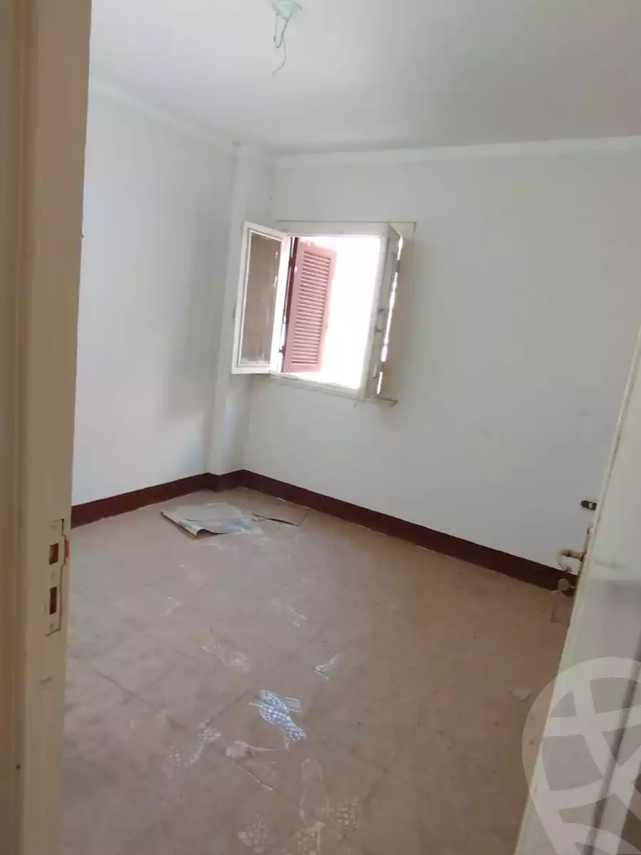 https://aqarmap.com.eg/ar/listing/3628481-for-sale-sohag-hy-lkwthr
