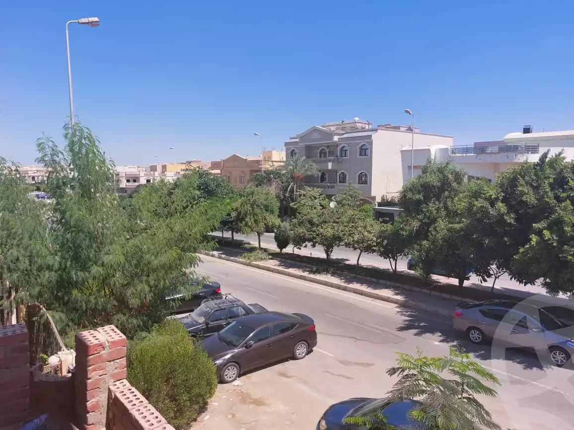 https://aqarmap.com.eg/ar/listing/3632278-for-sale-cairo-new-cairo-sharq-el-akadamiya-tuman-bay-st
