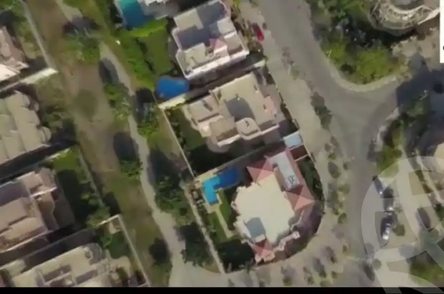 https://aqarmap.com.eg/ar/listing/3645590-for-sale-cairo-el-sheikh-zayed-city-compounds-in-sheikh-zayed-beverly-hills