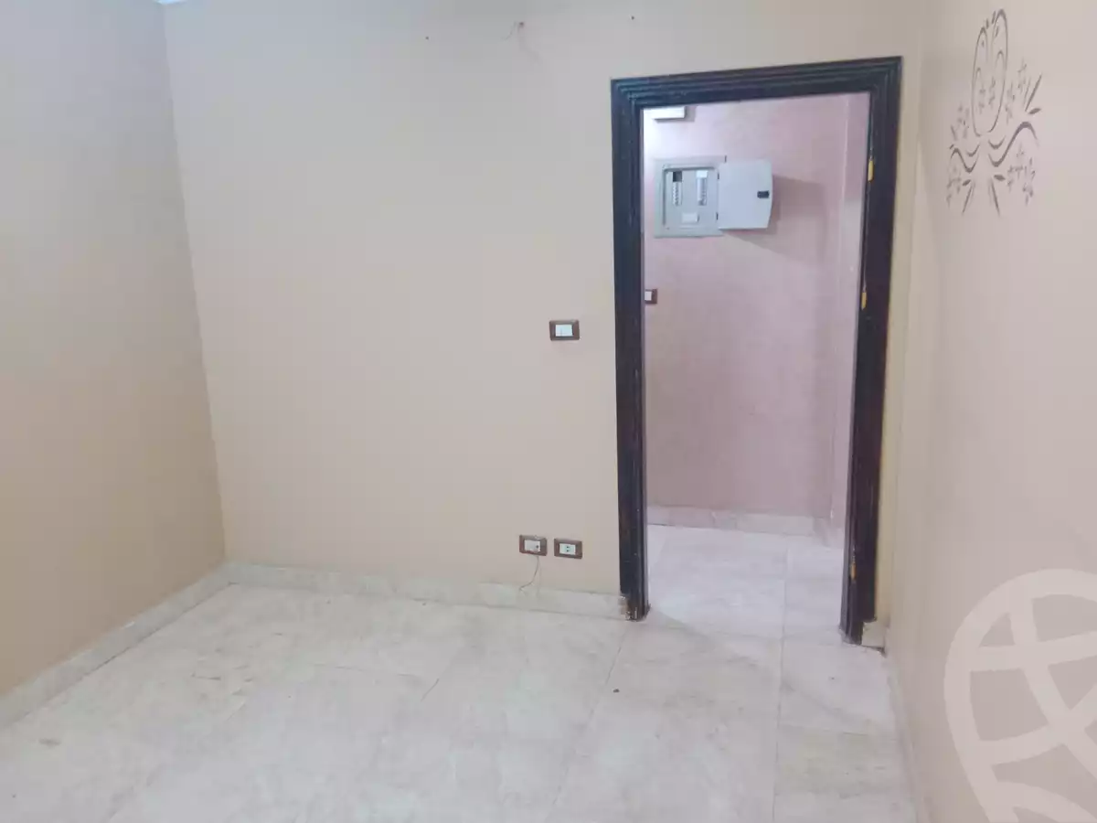 https://aqarmap.com.eg/en/listing/4086613-for-sale-qalyubia-shubra-el-khaima-bahtim