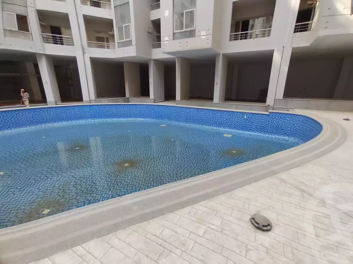 https://aqarmap.com.eg/ar/listing/3668407-for-sale-cairo-new-cairo-el-kattameya-compounds-in-kattameya-crystal-plaza