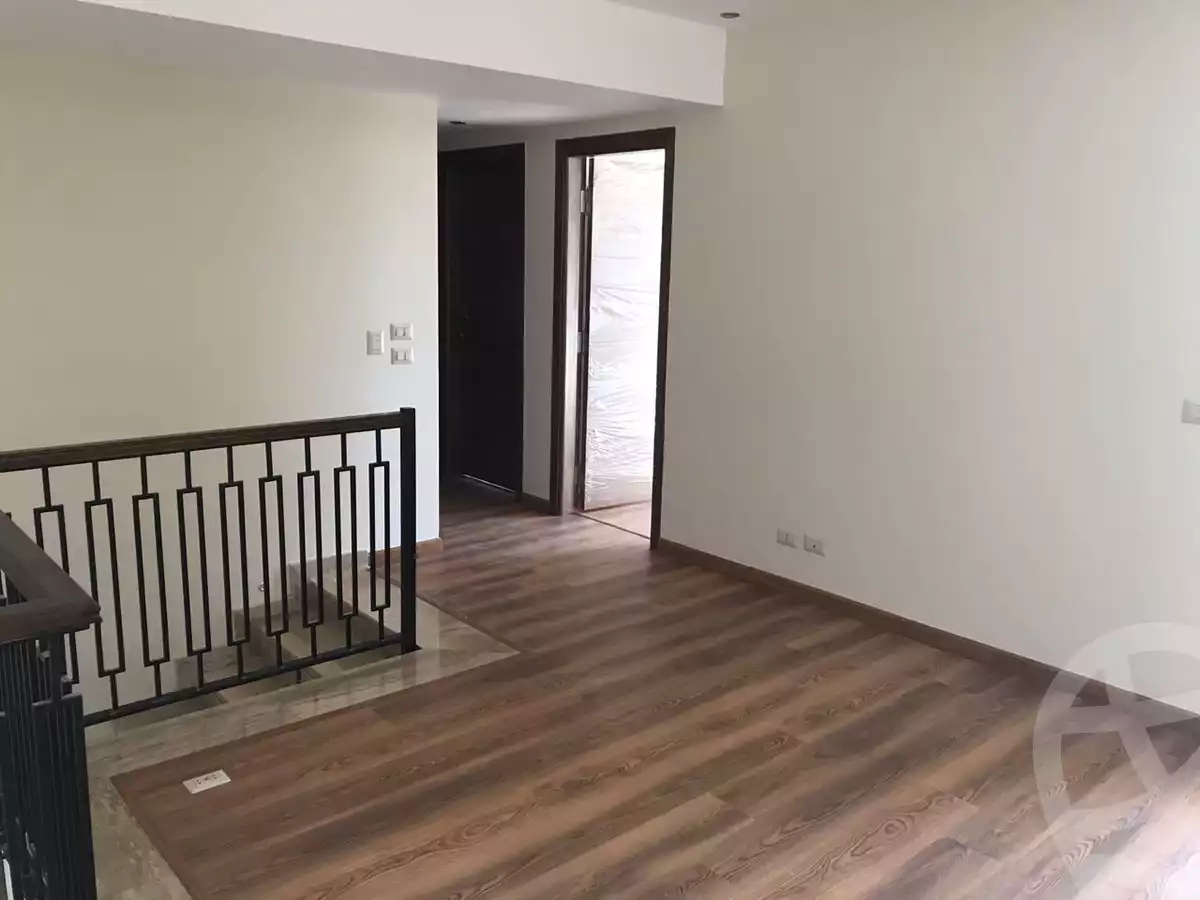 https://aqarmap.com.eg/ar/listing/3672915-for-rent-cairo-el-sheikh-zayed-city-compounds-swdyk-wyst