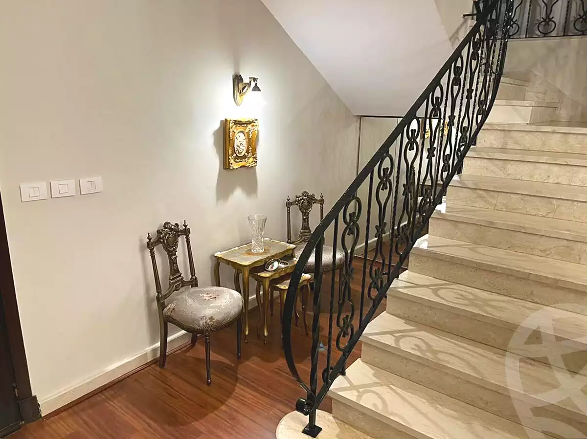 https://aqarmap.com.eg/en/listing/3673072-for-sale-cairo-new-cairo-mntq-lrhb-phase-10-farouk-el-baz-st
