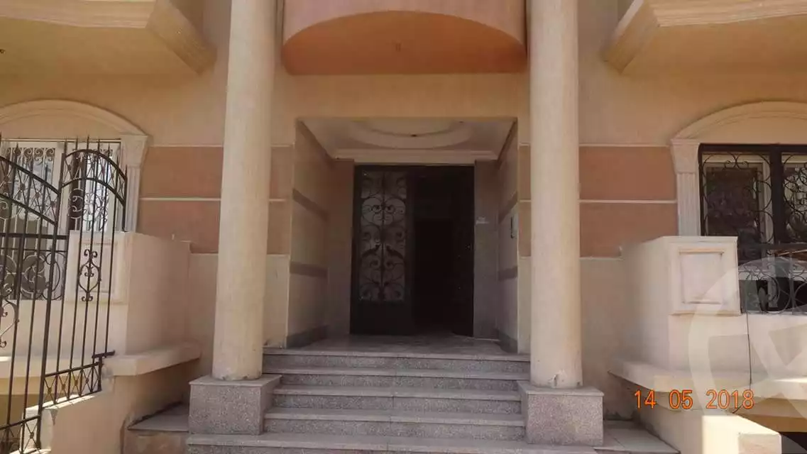 https://aqarmap.com.eg/ar/listing/4026106-for-sale-cairo-el-shorouk-lhy-lwl-shrq-neighborhood-1
