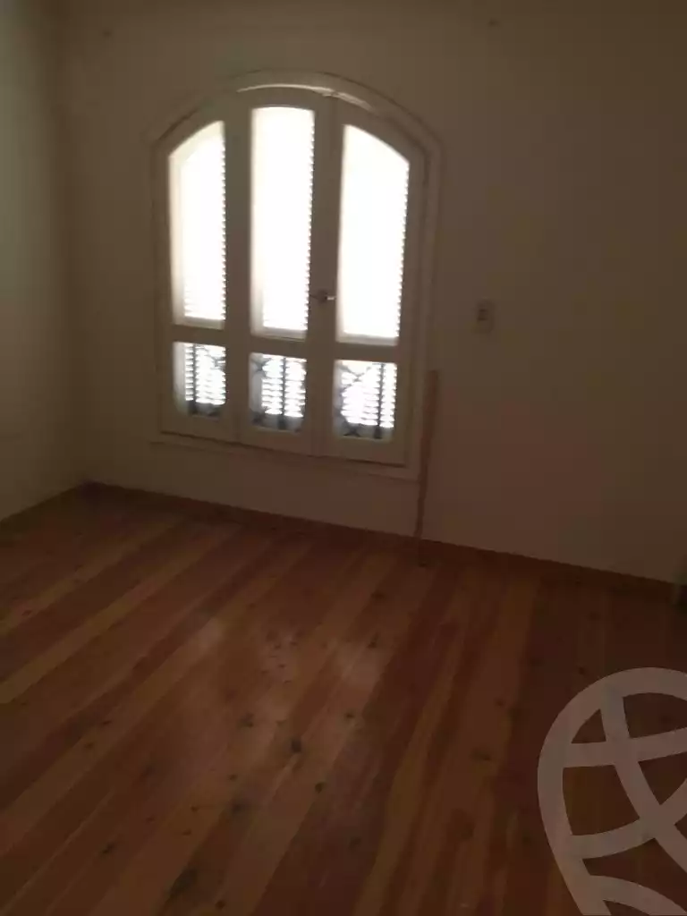 https://aqarmap.com.eg/ar/listing/3688767-for-rent-cairo-new-cairo-compounds-ritaj
