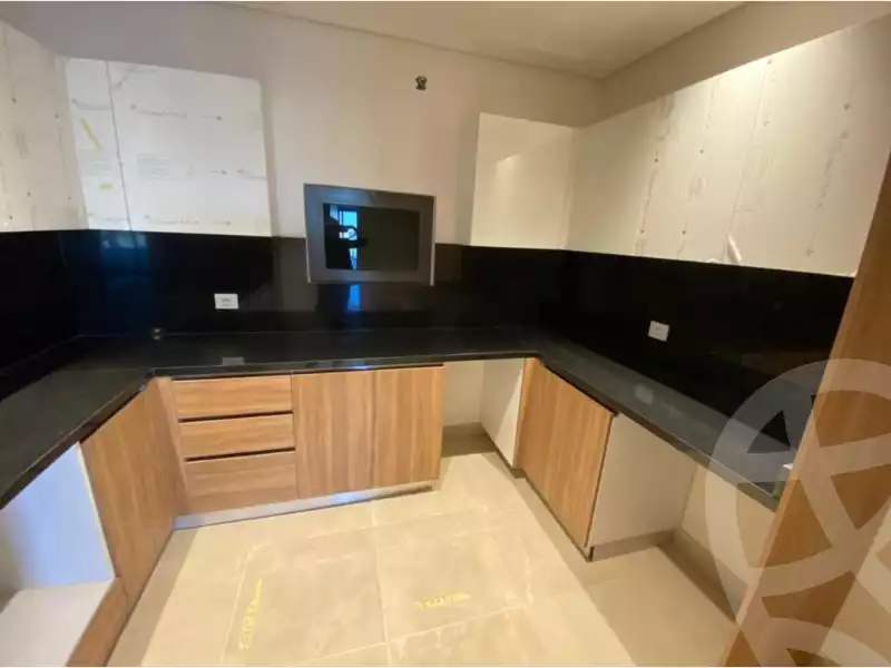 https://aqarmap.com.eg/ar/listing/3691868-for-sale-cairo-el-sheikh-zayed-city-compounds-brj-zyd-wr-llttwyr