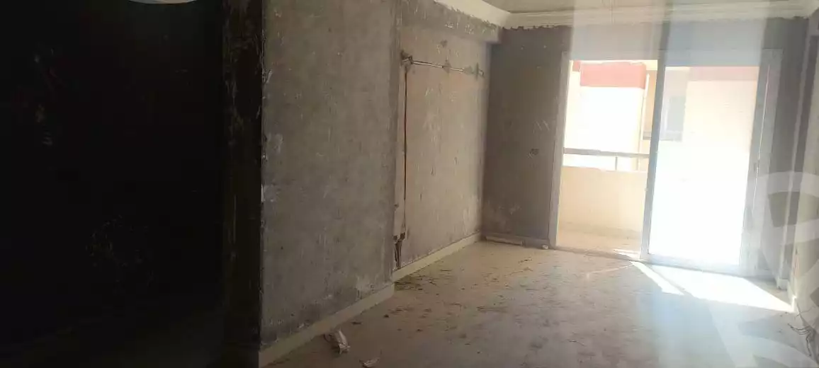 https://aqarmap.com.eg/en/listing/4097120-for-sale-alexandria-moharram-bey-kanal-al-mahmoudeya-al-bahri-st