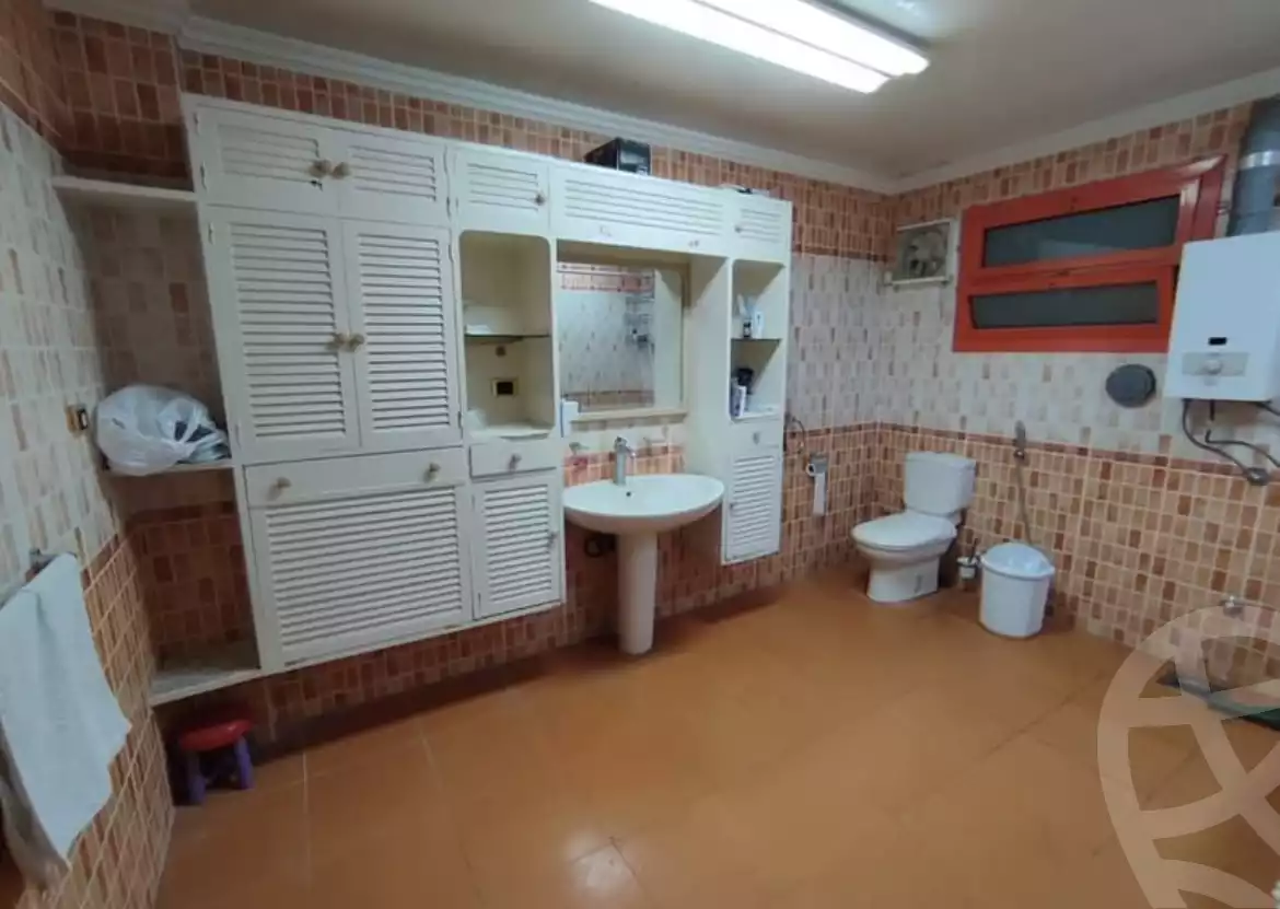 https://aqarmap.com.eg/en/listing/4128156-for-sale-alexandria-roshdy-abdel-hamid-al-abdi-st