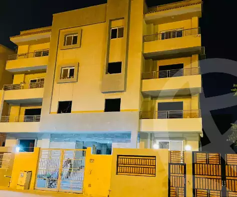 https://aqarmap.com.eg/ar/listing/3706883-for-sale-cairo-el-sheikh-zayed-city-el-hay-elsades-ashaer