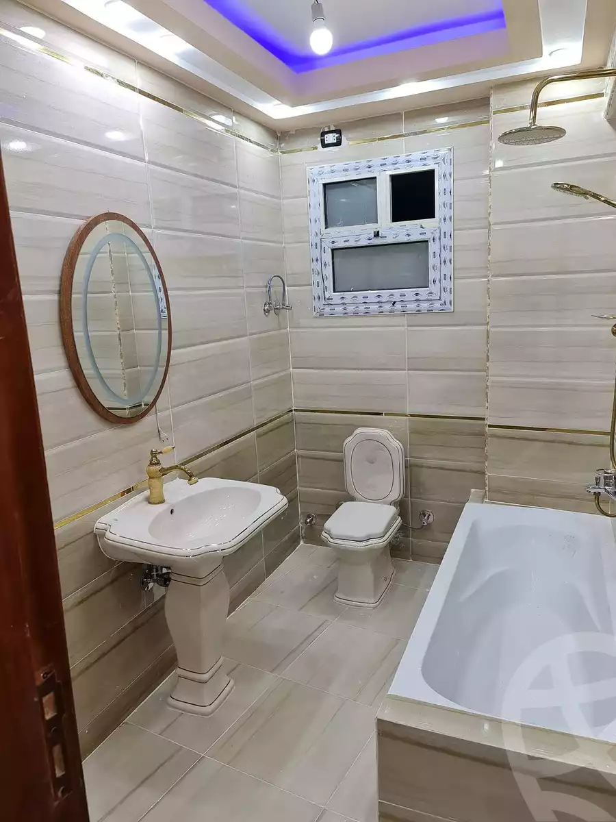 https://aqarmap.com.eg/ar/listing/4155946-for-sale-cairo-cairo-hdyq-lhrm-lmntqh