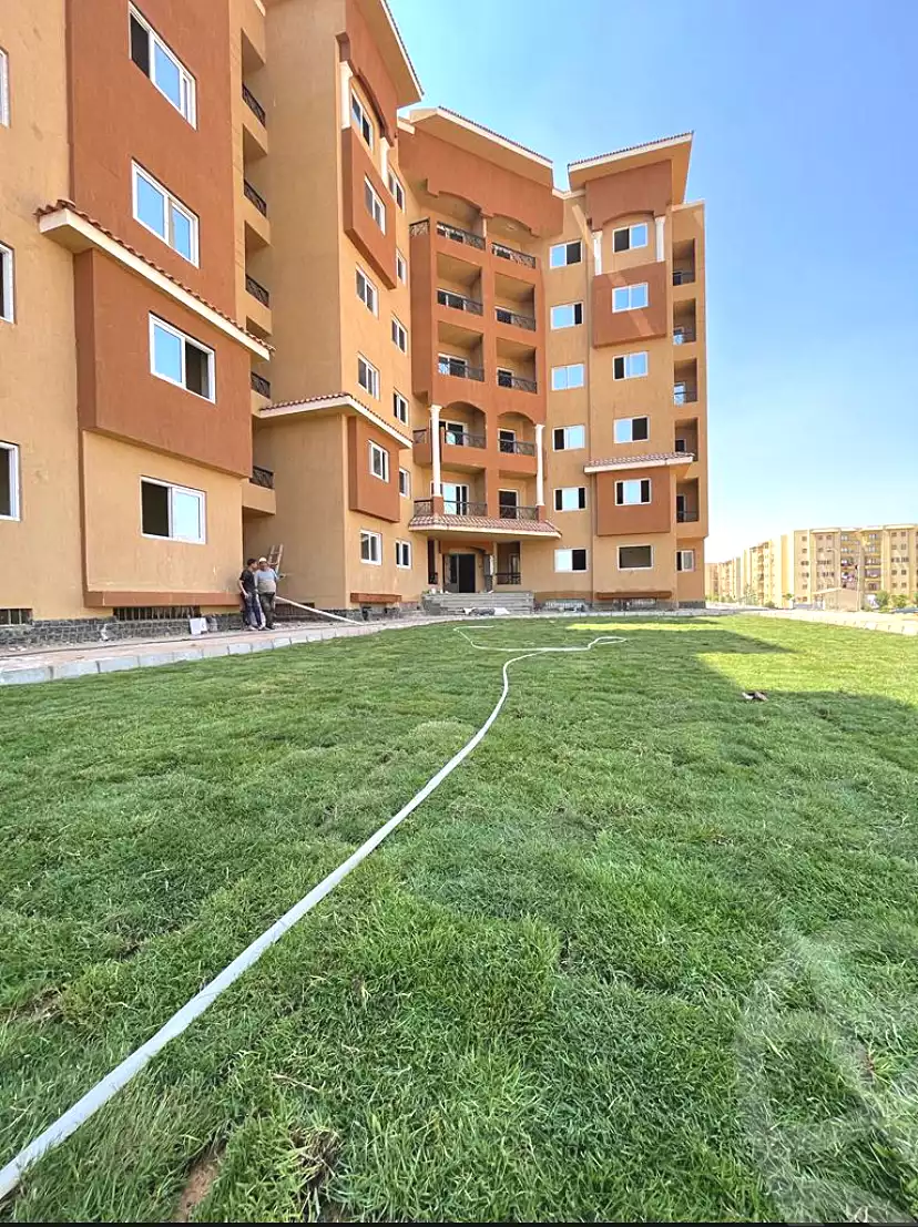 https://aqarmap.com.eg/ar/listing/3737152-for-sale-cairo-6th-of-october-hadaeq-october-kmbwnd-fy-hdyq-ktwbr-calma-compound-el-nasr-development