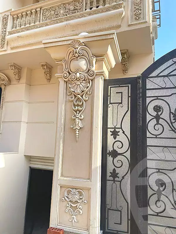 https://aqarmap.com.eg/ar/listing/3736688-for-sale-cairo-6th-of-october-byt-lwtn-lhy-lts
