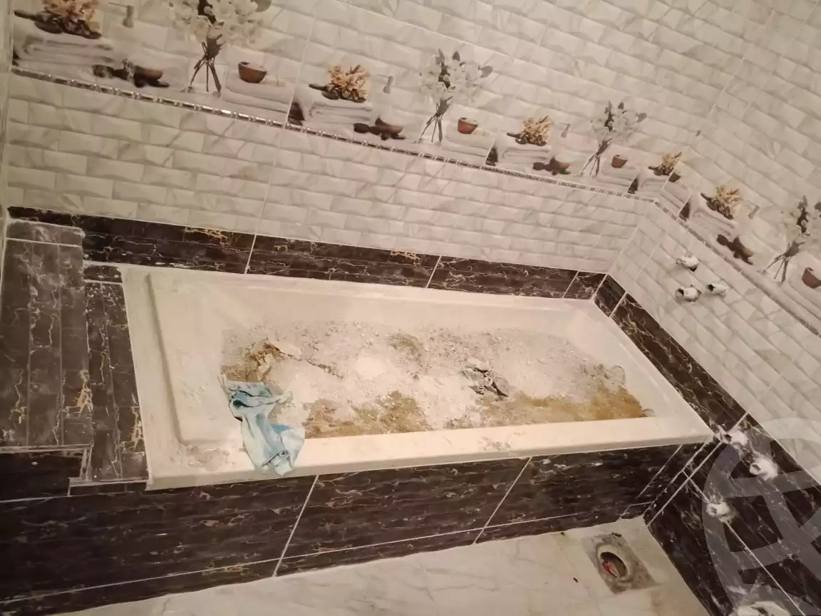 https://aqarmap.com.eg/ar/listing/3740827-for-sale-alexandria-el-asafra-l-sfr-qbly