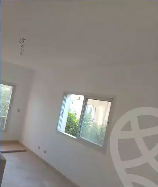 https://aqarmap.com.eg/ar/listing/3744085-for-rent-cairo-el-sheikh-zayed-city-compounds-in-sheikh-zayed-beverly-hills
