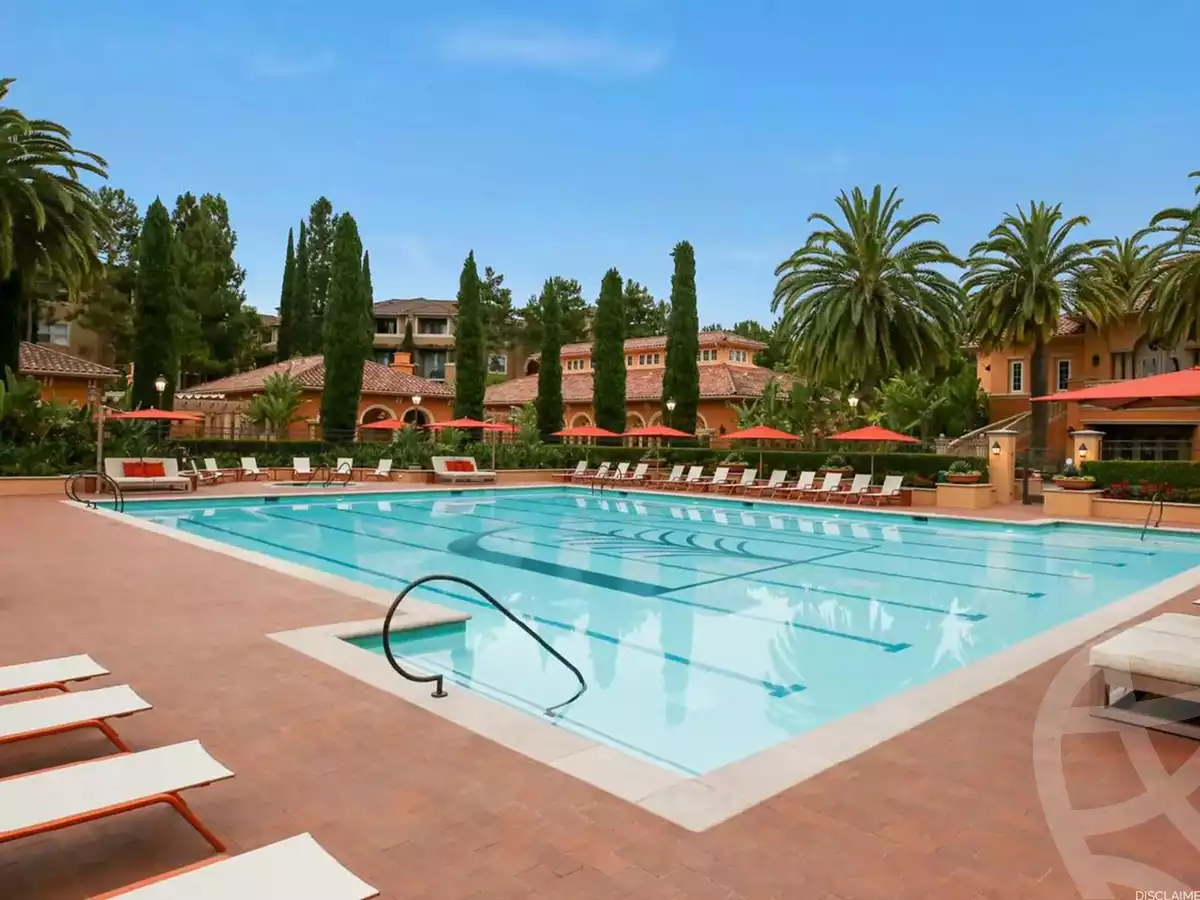 https://aqarmap.com.eg/ar/listing/3748526-for-sale-cairo-el-sheikh-zayed-city-compounds-kmbwnd-fyldj-wyst-dr-llttwyr
