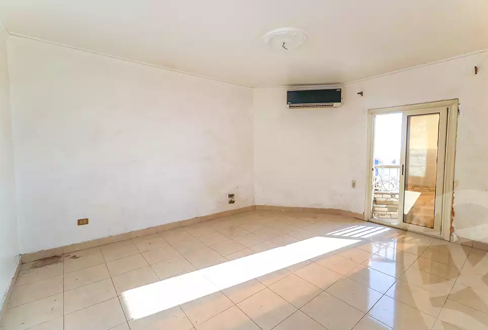 https://aqarmap.com.eg/en/listing/3755596-for-sale-alexandria-roshdy-syria-st