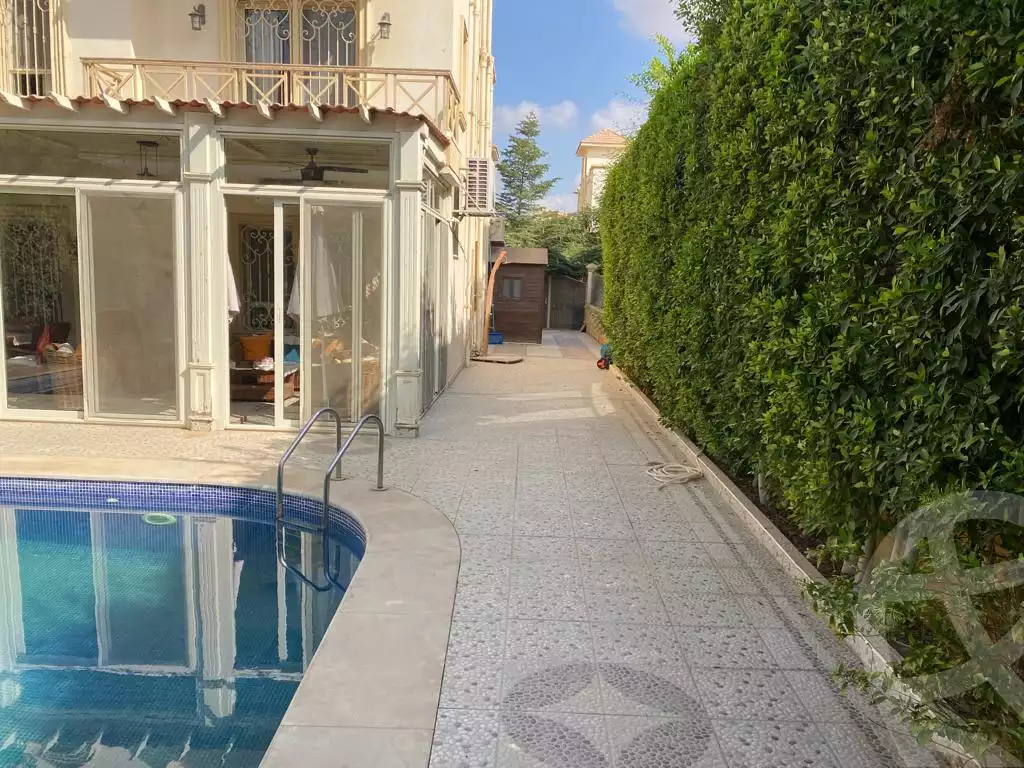https://aqarmap.com.eg/ar/listing/3757526-for-sale-cairo-el-sheikh-zayed-city-compounds-greens