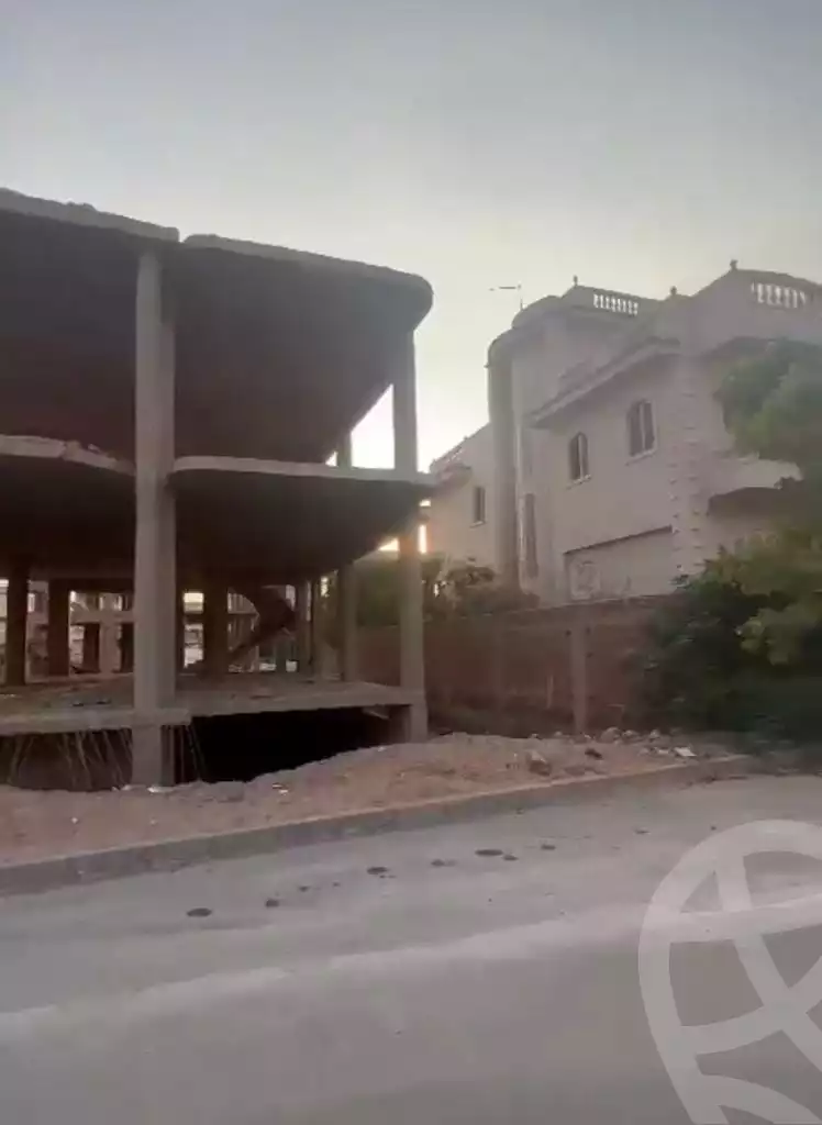 https://aqarmap.com.eg/ar/listing/3759592-for-sale-cairo-el-sheikh-zayed-city-hay-el-yassmin