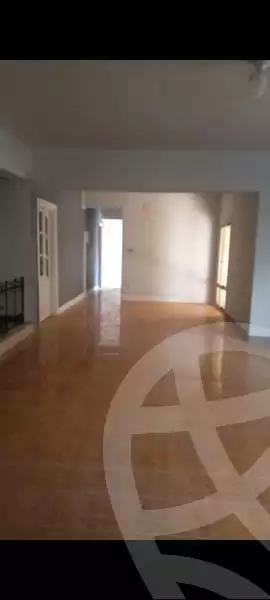 https://aqarmap.com.eg/ar/listing/3761845-for-sale-cairo-6th-of-october-el-ahyaa-neighborhood-5th-no-3-st