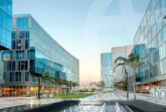 https://aqarmap.com.eg/ar/listing/3770163-for-sale-cairo-el-sheikh-zayed-city-compounds-in-sheikh-zayed-capital-business-park