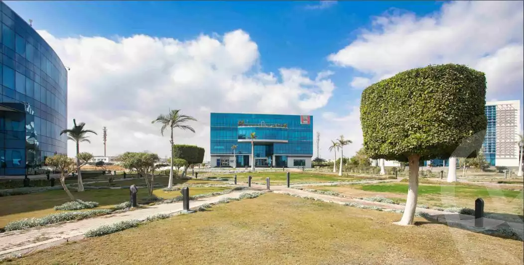 https://aqarmap.com.eg/ar/listing/3770173-for-sale-cairo-alex-cairo-desert-road-smart-village