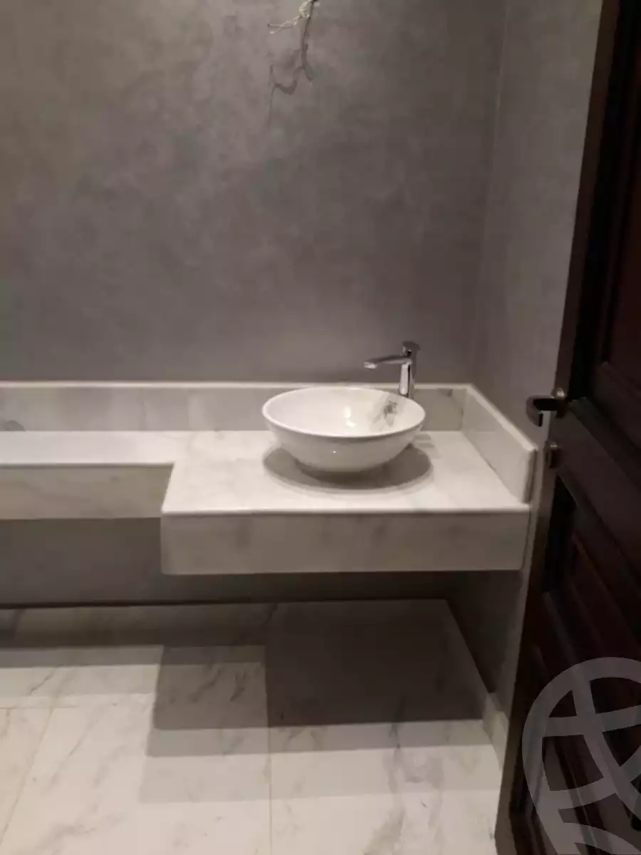 https://aqarmap.com.eg/ar/listing/3771386-for-rent-cairo-el-sheikh-zayed-city-compounds-in-sheikh-zayed-meadows-park