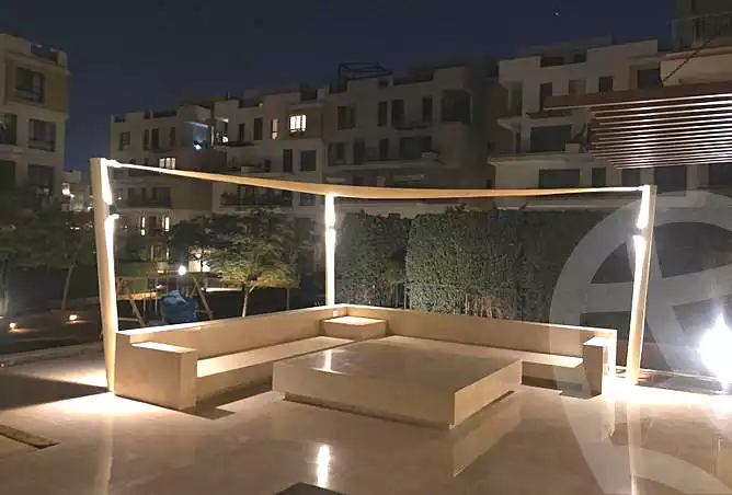 https://aqarmap.com.eg/ar/listing/3774239-for-rent-eastown-parks