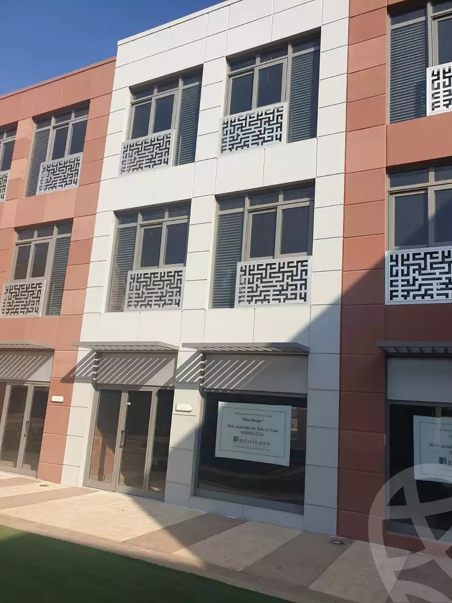 https://aqarmap.com.eg/ar/listing/3774935-for-sale-cairo-el-sheikh-zayed-city-compounds-in-sheikh-zayed-the-courtyard