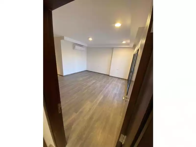 https://aqarmap.com.eg/ar/listing/3778942-for-sale-cairo-el-sheikh-zayed-city-compounds-brj-zyd-wr-llttwyr