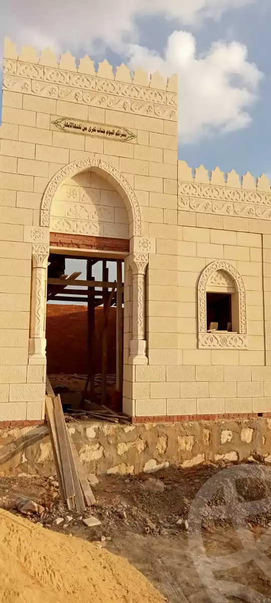 https://aqarmap.com.eg/ar/listing/3779578-for-sale-ain-elsokhna-tryq-l-yn-lskhn-lz-frn