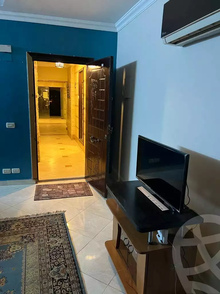 https://aqarmap.com.eg/ar/listing/6030653-for-rent-cairo-mokattam-compounds-kmbwnd-jwldn-jyts