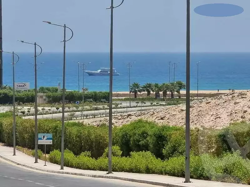 https://aqarmap.com.eg/ar/listing/3789970-for-sale-ain-elsokhna-mdyn-ljll-ljdyd-mntj-fydl-btr-hws