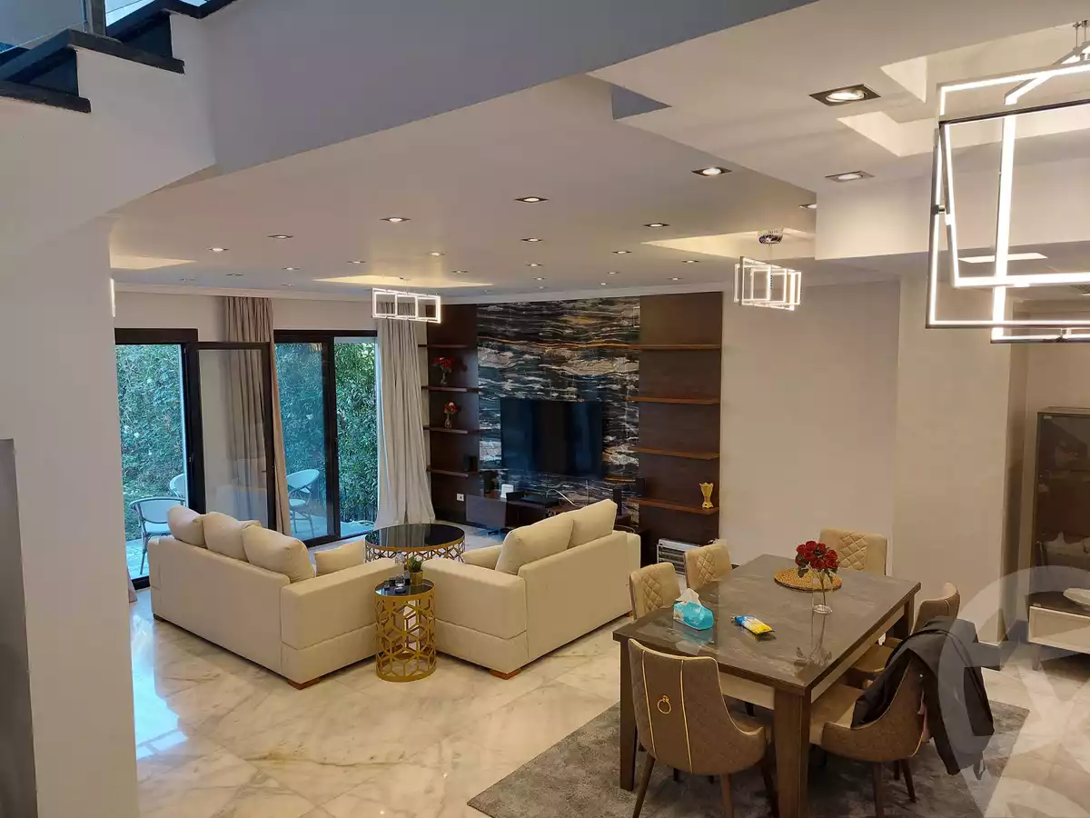 https://aqarmap.com.eg/ar/listing/3778867-for-rent-cairo-el-sheikh-zayed-city-compounds-kmbwnd-wyst-twn-swdyk