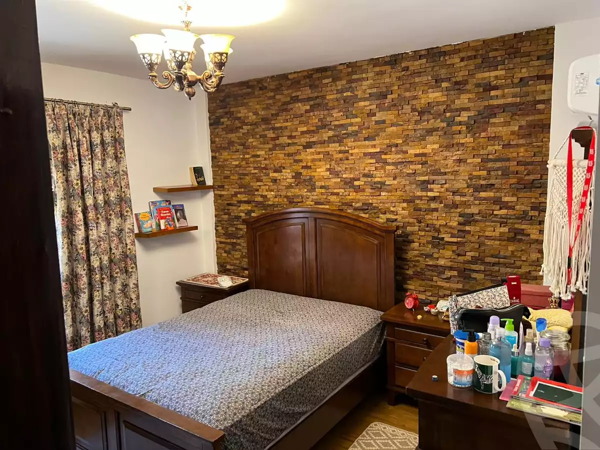 https://aqarmap.com.eg/ar/listing/3792027-for-sale-cairo-el-sheikh-zayed-city-compounds-greens
