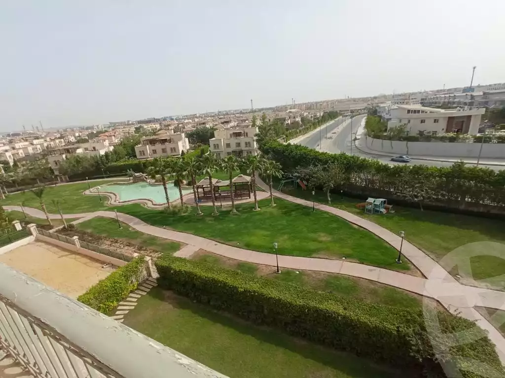 https://aqarmap.com.eg/ar/listing/3793441-for-sale-cairo-el-sheikh-zayed-city-compounds-greens