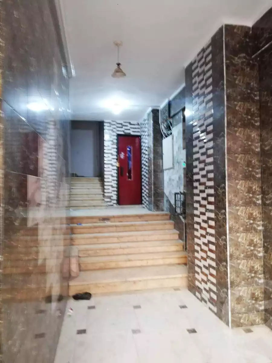 https://aqarmap.com.eg/ar/listing/3794379-for-sale-alexandria-bw-qyr-abou-qear-st