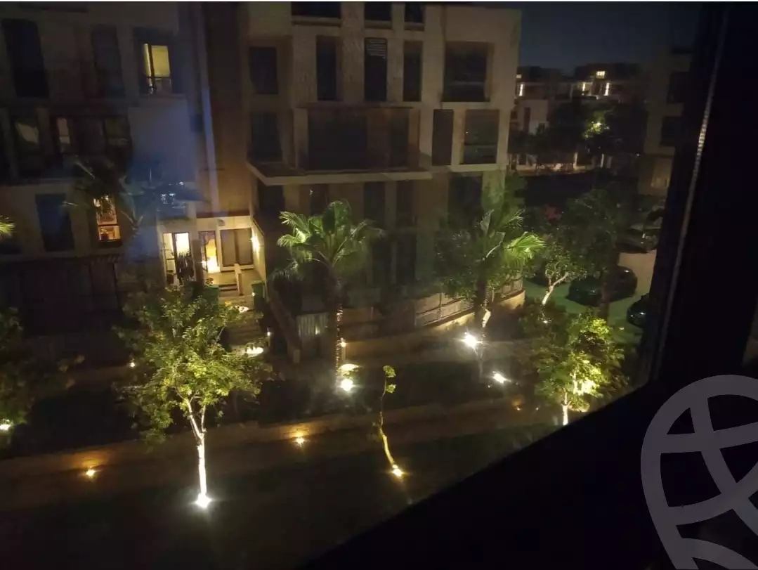 https://aqarmap.com.eg/en/listing/3798228-for-rent-cairo-el-sheikh-zayed-city-compounds-kmbwnd-wyst-twn-swdyk