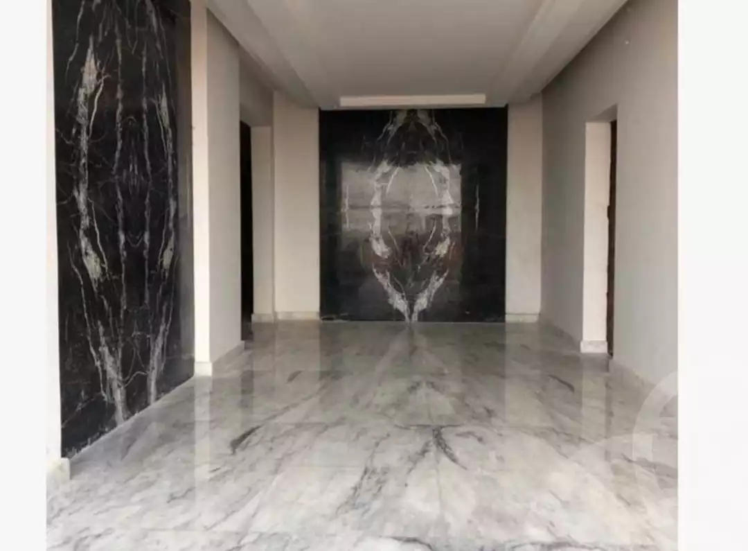 https://aqarmap.com.eg/en/listing/4252444-for-sale-cairo-new-administrative-capital-r7-bwrdwwk
