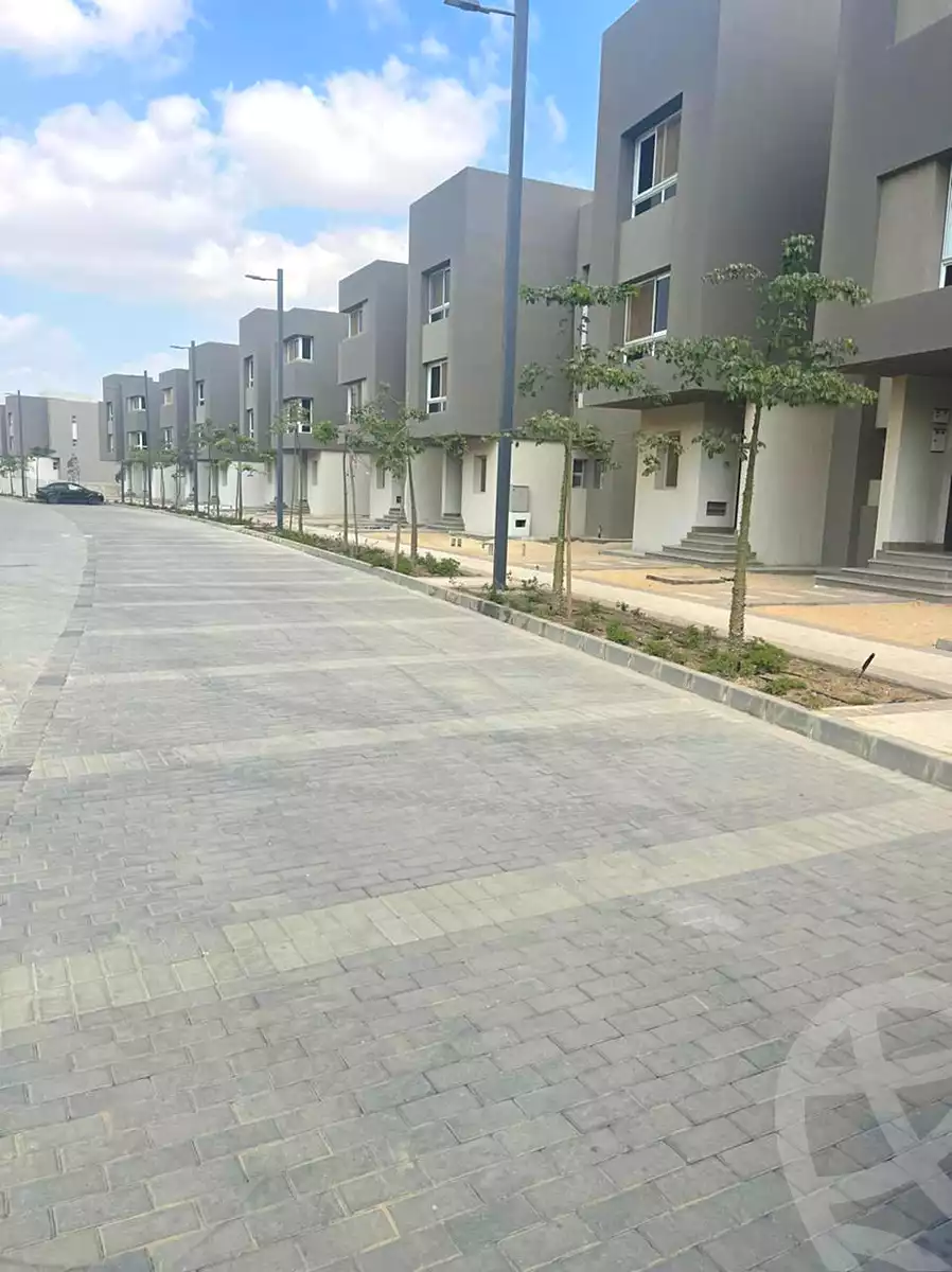 https://aqarmap.com.eg/ar/listing/3805652-for-sale-cairo-el-sheikh-zayed-city-compounds-in-sheikh-zayed-etapa