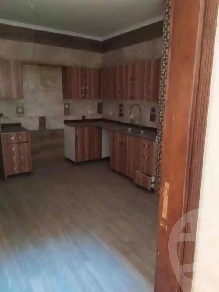 https://aqarmap.com.eg/ar/listing/3810172-for-sale-cairo-el-sheikh-zayed-city-compounds-in-sheikh-zayed-casa