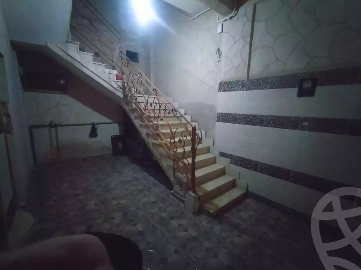 https://aqarmap.com.eg/ar/listing/3815049-for-sale-alexandria-bw-qyr-street-25