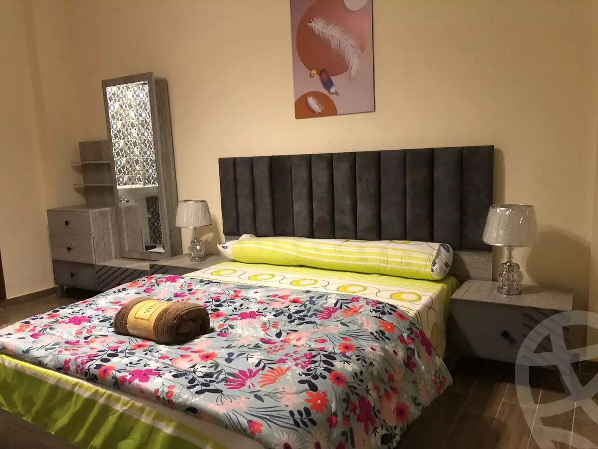 https://aqarmap.com.eg/ar/listing/3816097-for-rent-cairo-el-sheikh-zayed-city-el-hay-elthamen-lhy-lthmn