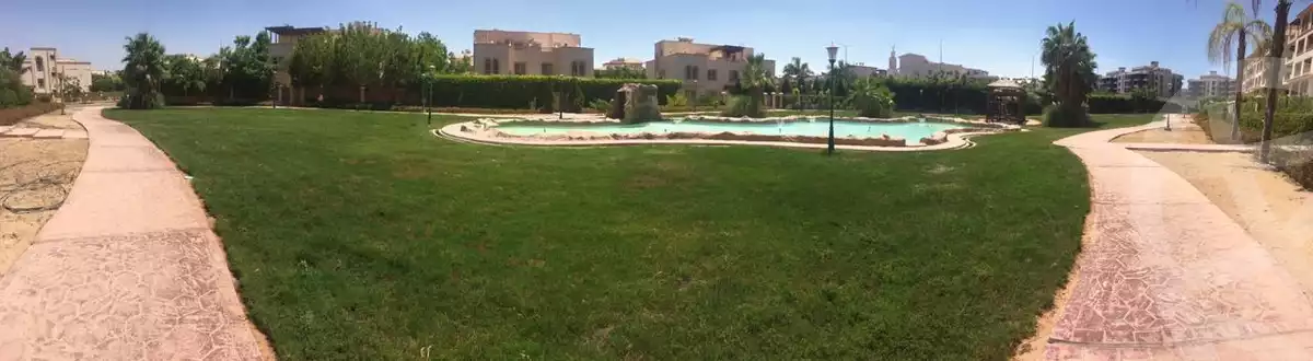 https://aqarmap.com.eg/ar/listing/3816108-for-sale-cairo-el-sheikh-zayed-city-compounds-greens
