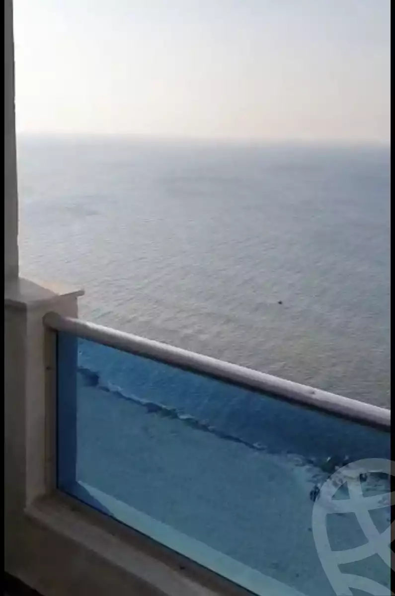 https://aqarmap.com.eg/en/listing/3822261-for-sale-alexandria-l-jmy-l-jmy-lbhry